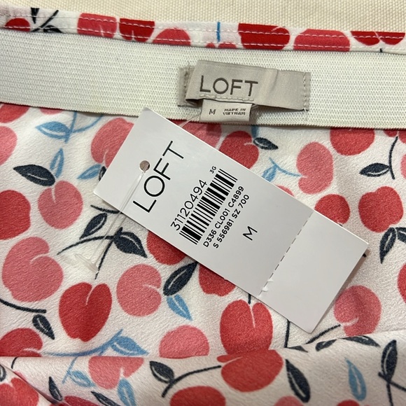 LOFT skirt - Picture 3 of 5